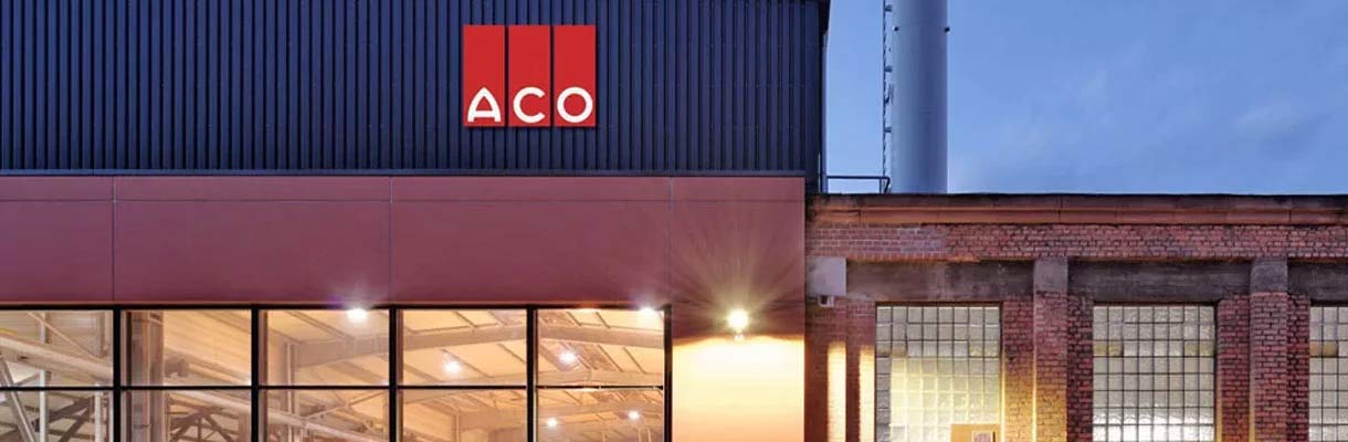Die Fassade der Werkshallen von ACO Guss